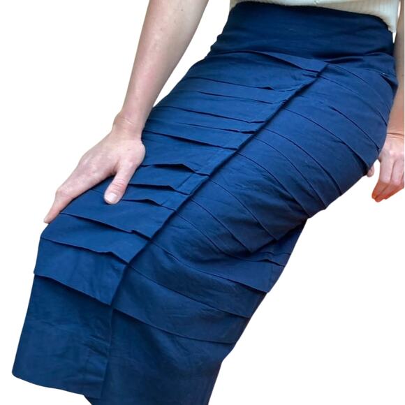 Cooper by Trelise Scrunch & Judy Armada Navy Cotton Pencil Skirt Size 6 - Picture 2 of 4